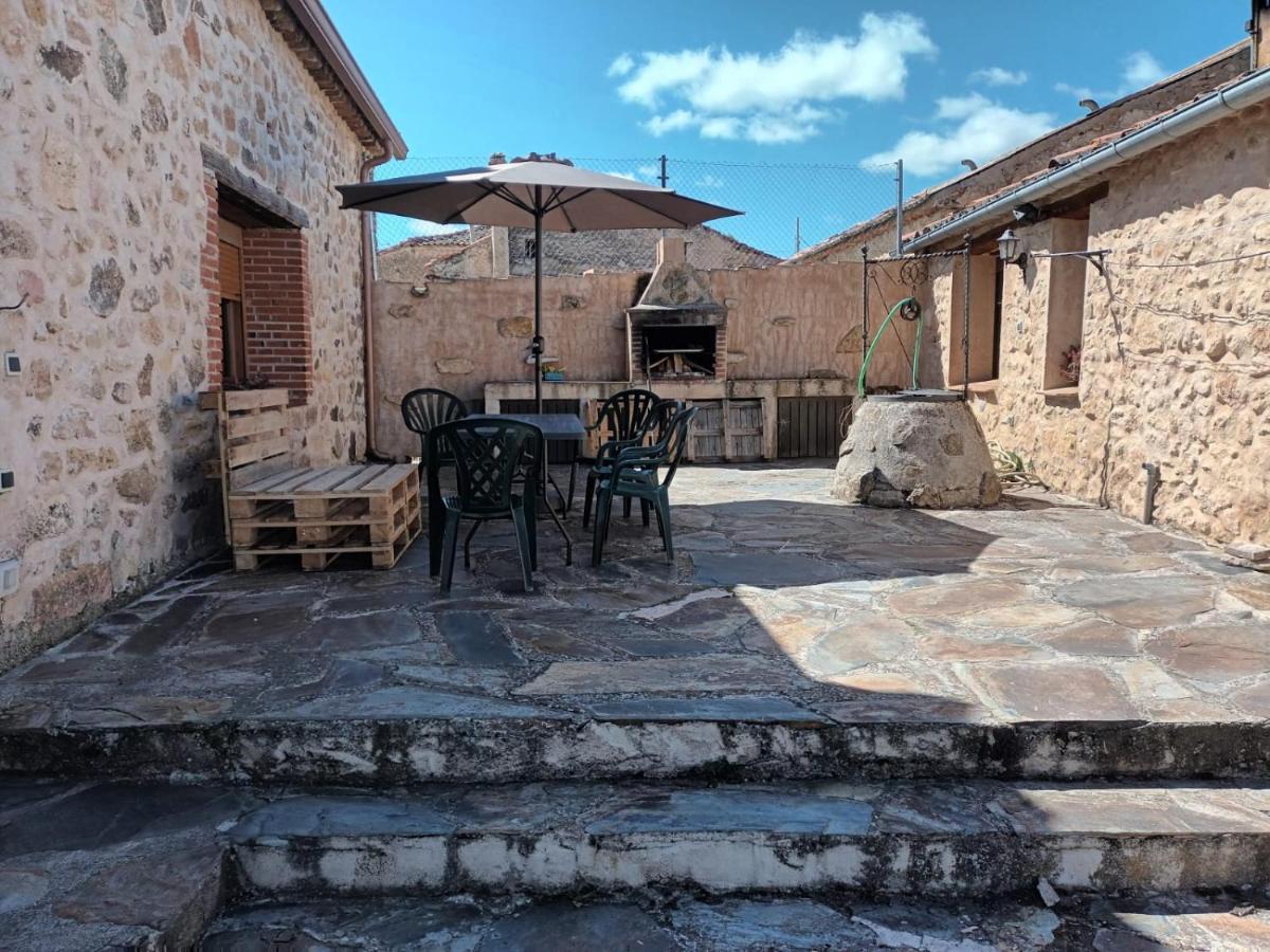 El Refugio De La Esquina Mata de Quintanar Exterior foto